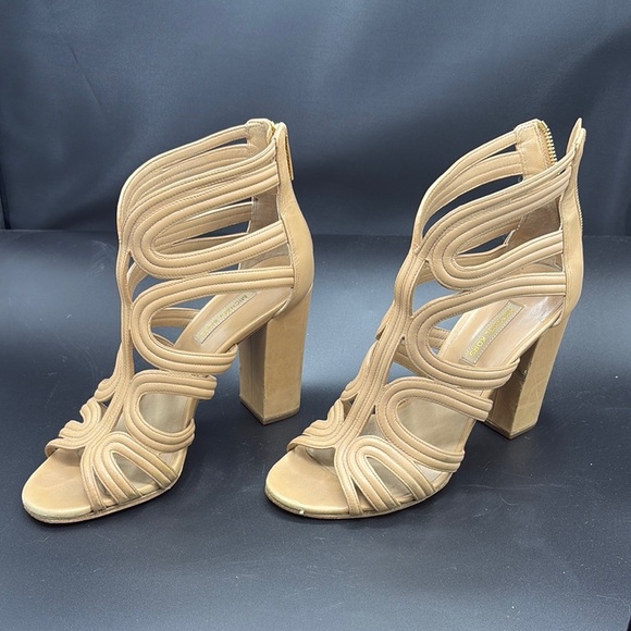 Michael Kors Tan Heeled Sandals with Strappy Design - Picture 2 of 7